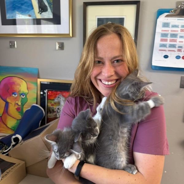 Robyn Ferris Robyn Ferris